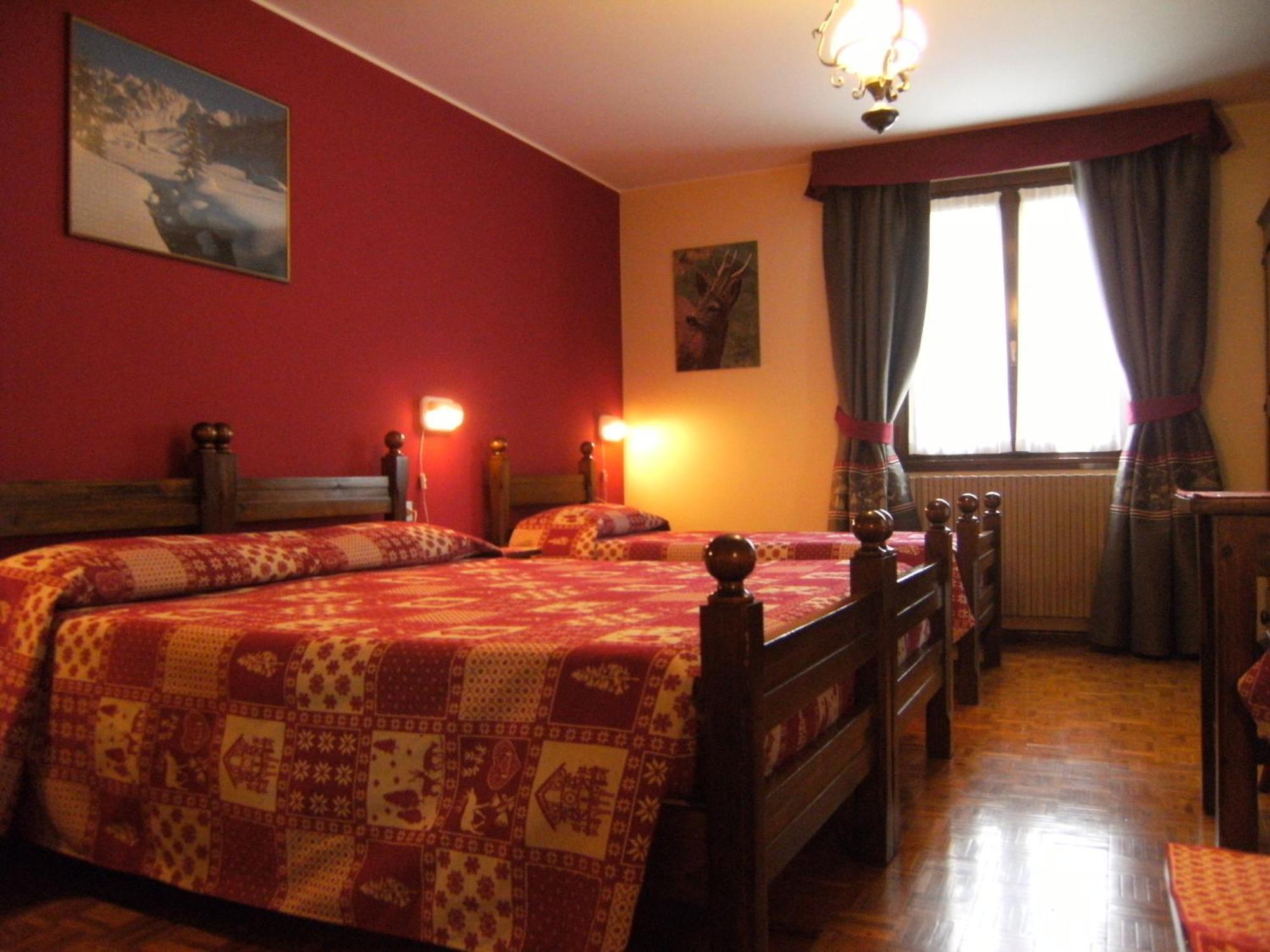 Albergo Thurwieser Santa Caterina Valfurva Zewnętrze zdjęcie