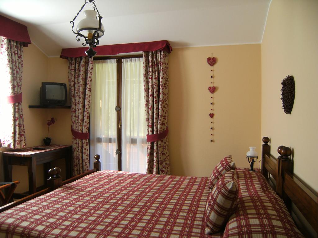 Albergo Thurwieser Santa Caterina Valfurva Zewnętrze zdjęcie