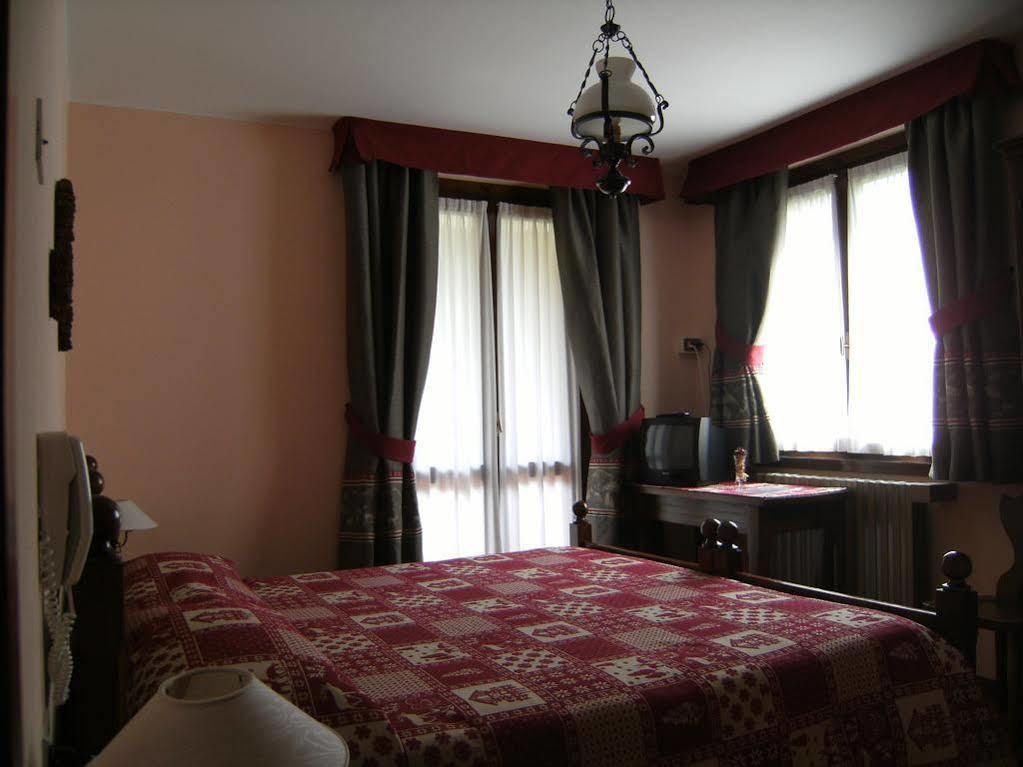 Albergo Thurwieser Santa Caterina Valfurva Zewnętrze zdjęcie